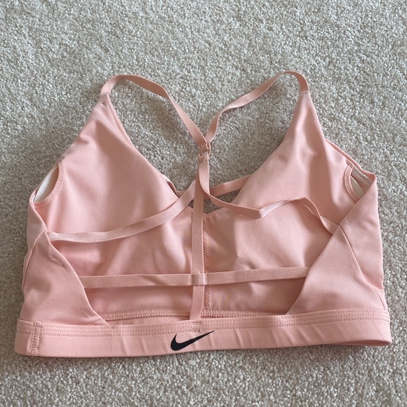 2/15$ Nike pink sports bra - Picture 2 of 2